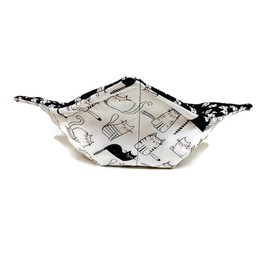 Bowl Cozy, Bowl Holder for Hot Food, Microwave Safe Bowl Potholders, Soup Bowl Holder in a Black and White Cat Cotton Fabric Pattern