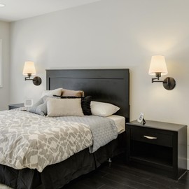 VONLUCE Wall Sconce Set of 2, Plug in & Hardwired Swing Arm Wall Lamps, Adjustable Wall Mounted Lighting Fixtures, Modern Wall Lights with Black Base White Fabric Shade for Bedside, Hallway, Study