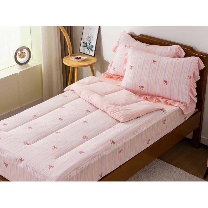 A Nice Night Zipper Bedding Pink Bow Printed on Colorful
