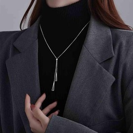 Aneneiceera Vintage Hollow Triangle Y Lariat Necklace Silver Y Necklace Geometric Y Drop Necklace Long Tassel Necklace Chain Jewellery for Women and Girls, Zinc