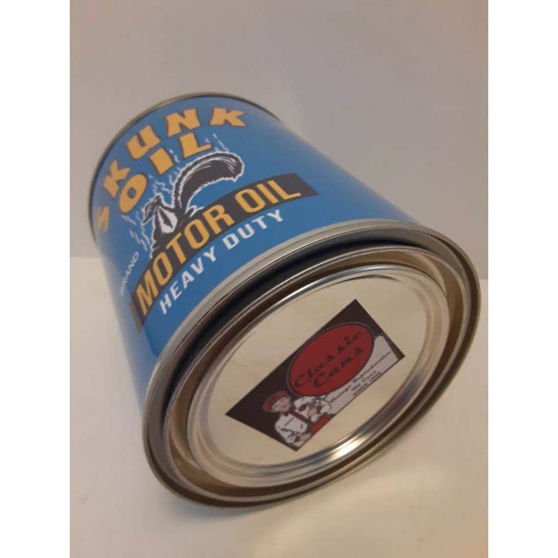 Skunk Oil Vintage Skunk Oil Motor Oil Can 1 qt.