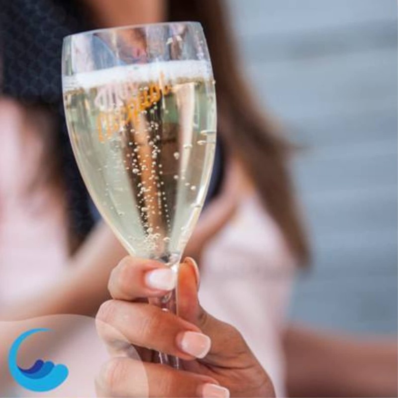 AIOS Pair of Champagne Flutes Made from Unbreakable Polycarbonate 180ml/