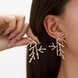 Chunky Elk Earrings for Women Vintage Boho Exaggerated Christmas Deer Dangle Earring Big Leaves Chandelier Statement Studs Lovely Reindeer Antler Jewelry Gifts(Gold)