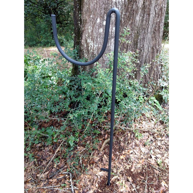 Sturdy Metal Ground Mounted Freestanding Rust Resistant Heavy Duty Wrought
