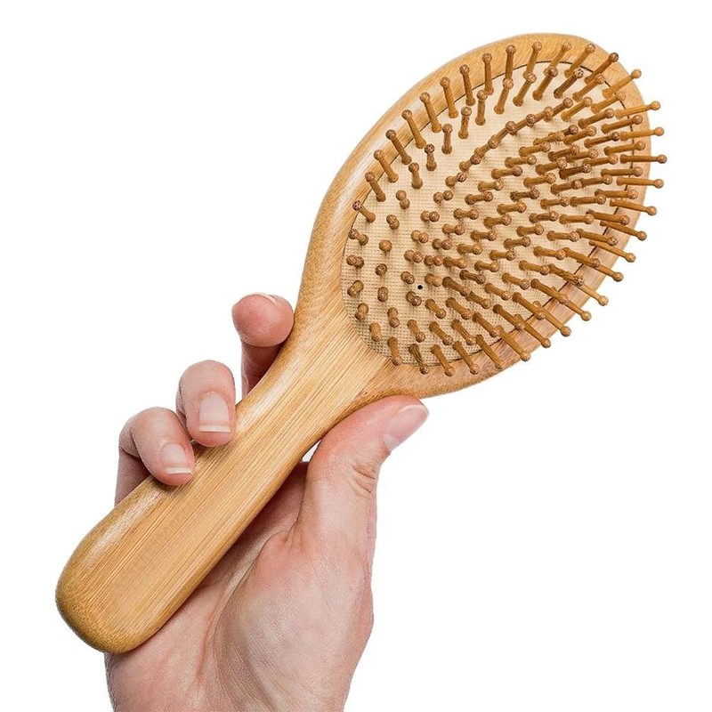 CARAVIAN – Cepillo Para el Cabello de Bambú Ideal Para
