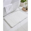 Disolla White Bathroom Rug 20x32 Non Slip Fluffy Bath Mat