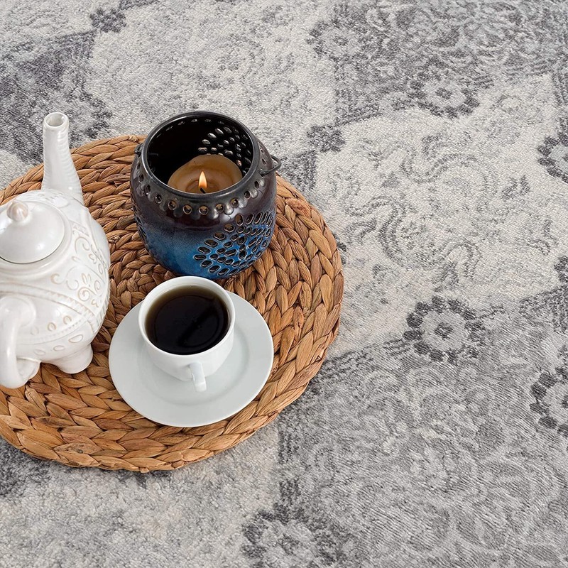 HomeRoots 2' X 3' Gray Distressed Trellis Pattern Scatter Rug