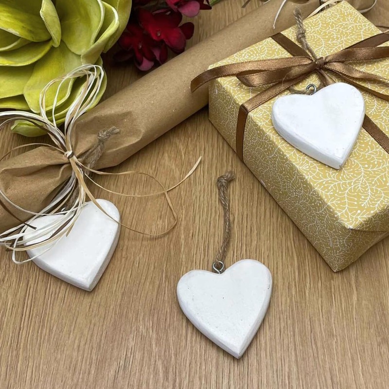 Set of 8 Red & White Heart Pendants 4.5 x
