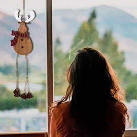 Jagmag® Christmas Tree Ornaments, Large Handmade Wood Reindeer with Burlap Hanging String Jingle Bells for Outdoor Holiday Home Door Decorations, Country Rustic Wooden Wall Décor