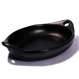 Ancient Cookware, Chamba Clay Oval Serving Dish with Handles, Large, 4 Quarts