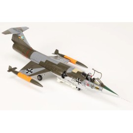 Hobby Master 1/72 F-104G Starfighter Airplane 24+68 Luftwaffe JG 74 Molders