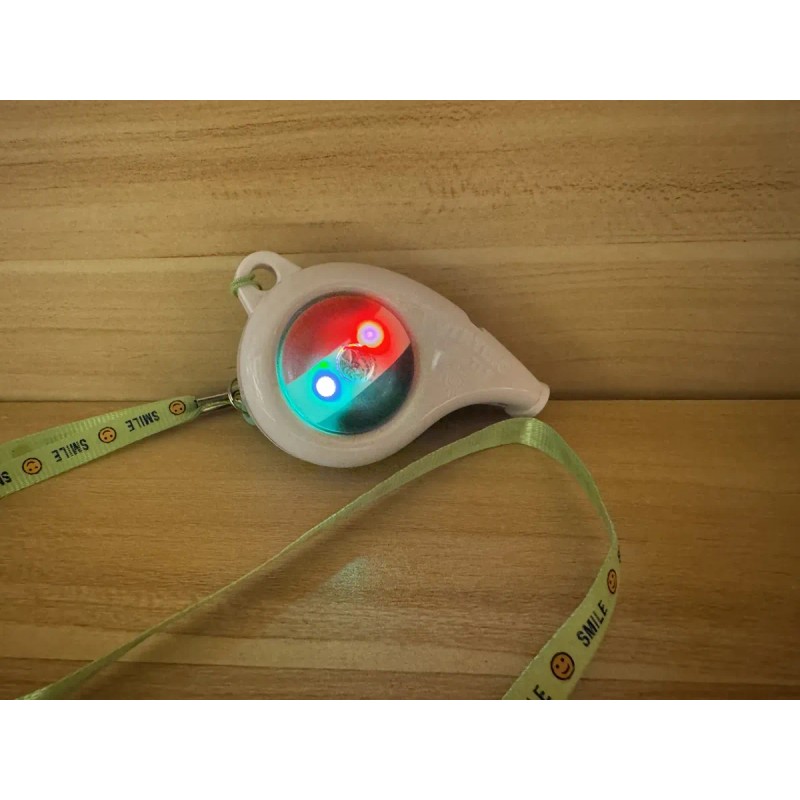 5pieza Silbatos Luz Led Luminosos Plastico Fiesta Fan Futbol