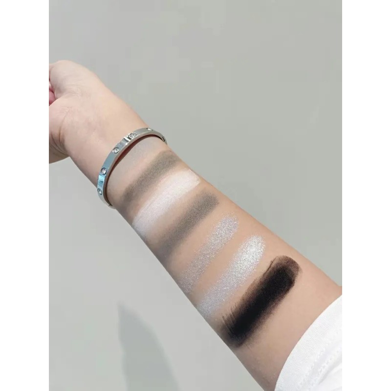Paleta De Sombras 15 Colores Mate Ahumado Festivo