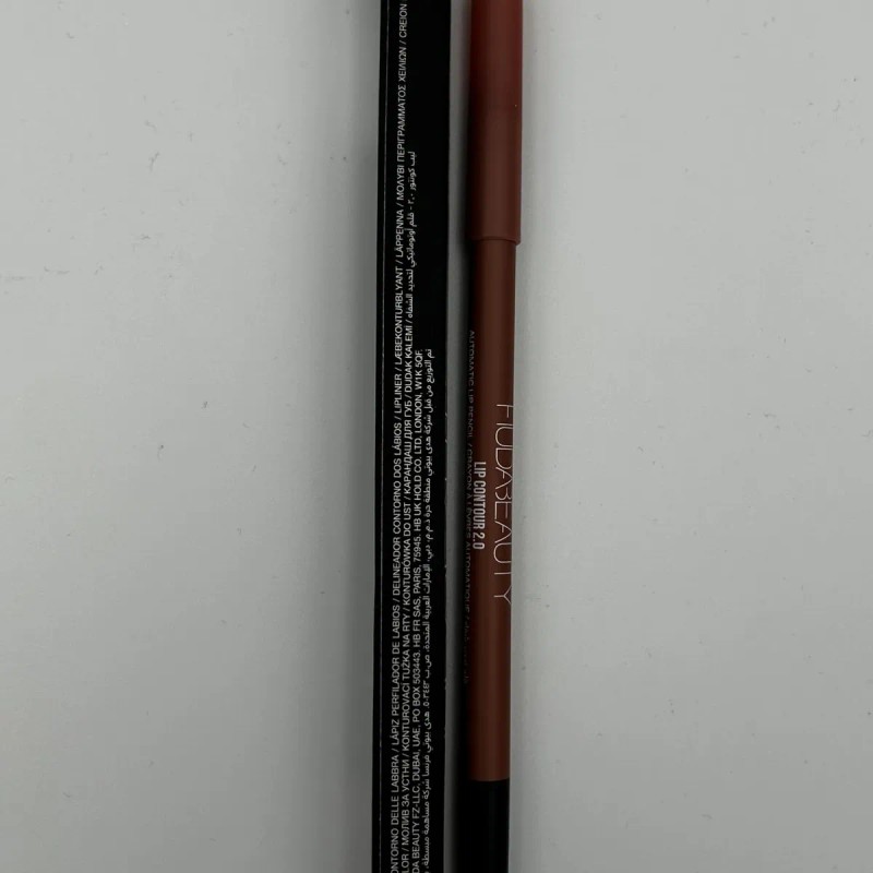 Huda Lápiz Labial Automático Huda Beauty Rosa Marrón Makeup