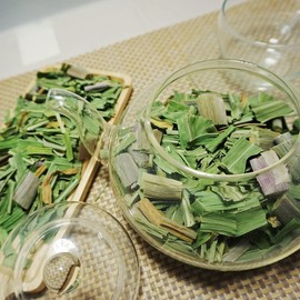 300g of chamduri string grass (domestic) / 참두리 줄풀 300g (국내산)