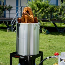 OuterMust Propane Turkey Fryer Set Turkey Fryer Pot with Basket and Burner, Outdoor Cooking Pot Ideal for Cooking Crawfish, Turkey, and Crab