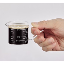 Ackers Etched Graduated Glass Measuring Cup - [Insulated Handle | V-Shaped Spout] - High Borosilicate Glass Measuring Cup for Kitchen or Dining, Easy to Read, 500 ML (16 Oz, 2 Cup)