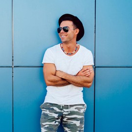 RWQIAN Baseball Beaded Necklace for Men Boys,Bling Baseball Necklace with Baseball Drip Chain,Inspired Accessory Diamond Cool 18 inch Necklaces Rhinestone Discoball Jewelry Baseball Team Lovers Gifts