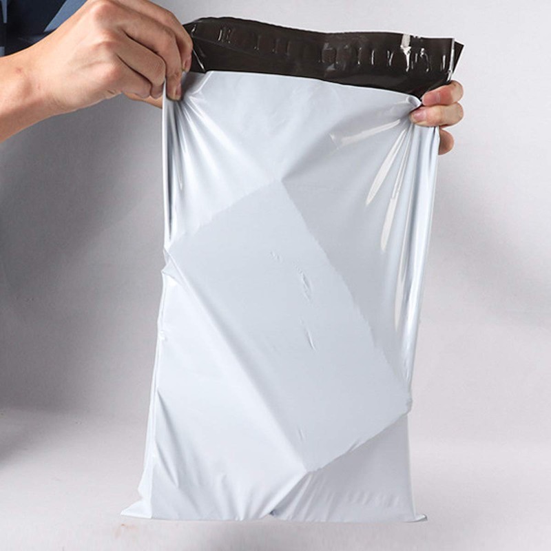 100 x 152mm x 228mm Plastic Mailing Bags Waterproof Opaque