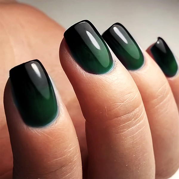 Vopintpy Black Green Gradient Press on Nails Short Square Fake