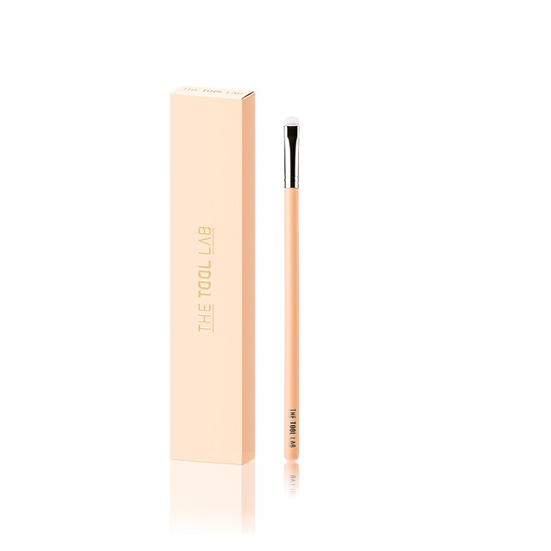 THE TOOL LAB 221 Eyeline Definer Brush - THE TOOL