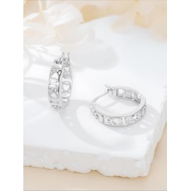 Dorunmo Paw Earrings 925 Sterling Silver Animal Cat Dog Paw Print Hoop Earrings Jewelry Gifts for Womens Birthday Mother Day