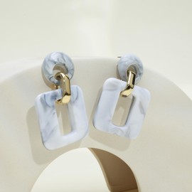 ShiKeWei Acrylic Geometric Earrings for Women, Big Rectangle Drop Earrings for Women, Acrylic Geometric Statement Earrings, Mottled Resin Lightweight Dangle Earrings for Party or Vacation