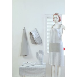 HOMESCAPES - Pure Cotton Tea Towels Set of Three - Thin Stripe - Grey White - 50 x 70 cm - Fully Coordinated Washable Kitchen Linen
