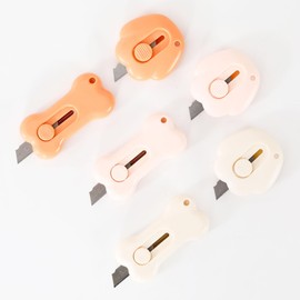 Mini Retractable Utility Knife Bones and bear pawsBox Cutters Plastic Letter Opener Slide Open Make a knife with Keychain Hole for Box Letter Envelope, 2 Shapes 3 ColorsCourier knives