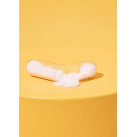 KoRo - Buffered Vitamin C Capsules 365 Pieces - Dietary Supplement - 500 mg Vitamin C per Capsule - Vegetable Capsule Case