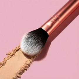 brand Byeolmi Lee Real Techniques Setting Brush / 이별미 리얼테크닉스 세팅 브러쉬