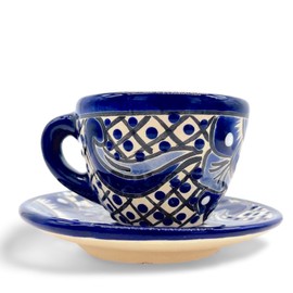 Casa Fiesta Designs Talavera - Taza y platillo floral de cerámica para café espresso, azul y blanco, 2 onzas en caja de regalo para la familia, café espresso azul y blanco