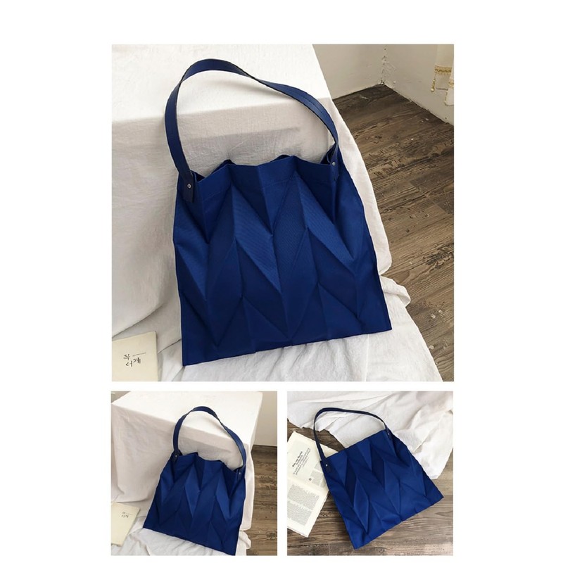 Maison de TAO Going Out Pleated Folding Lightweight Carrying Bag,