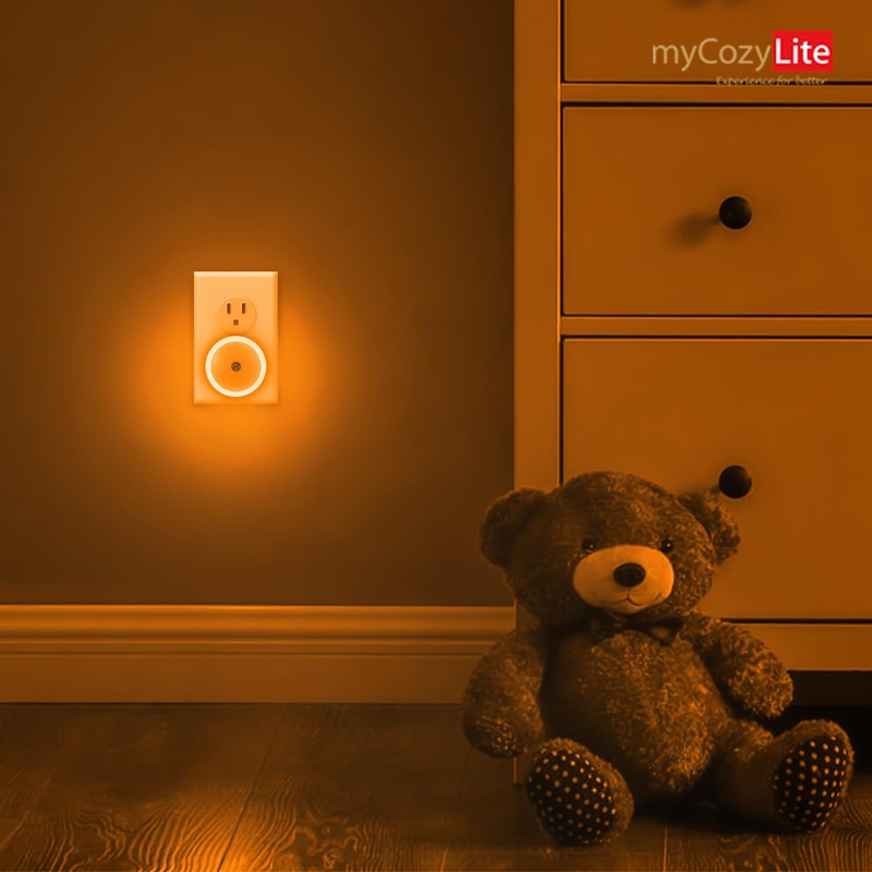 Amber Night Light Plug in, Dusk to Dawn Sensor, Blue