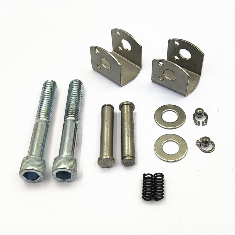 1 Pair Passenger FootPeg Support Bracket Kit For Harley Softail