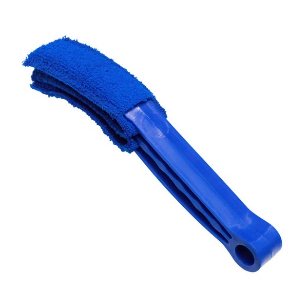 Blind brush with 3 microfiber to catch dust securely!