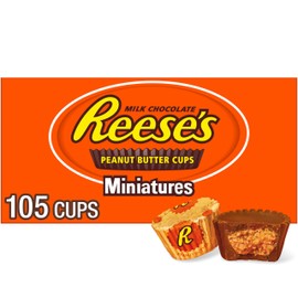 REESE'S Miniatures Milk Chocolate Peanut Butter Cups, Candy Packs, 0.31 oz (105 Pieces)