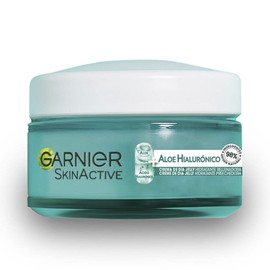 Garnier Hyaluronic Aloe Day Cream with Aloe Vera and Hyaluronic Acid, Intensively Moisturises for 48 Hours, Nourishes and Filled