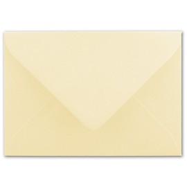 FarbenFroh by GUSTAV NEUSER Briefumschläge in Vanille - 100 Stück - DIN C5 Kuverts 22,0 x 15,4 cm - Nassklebung ohne Fenster - Weihnachten, Grußkarten - Serie FarbenFroh
