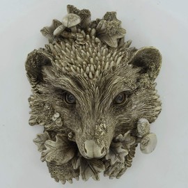 Prezents Hedgehog Woodland Animal Wall Plaque Garden Decor Home Gift Wildlife H24.5cm