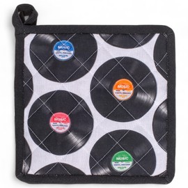 MIJOMA Oven Glove or Pot Holder - Retro Design for Stylish Cooking - High Quality Cotton with Digital Print (Vinyl Records, Set of 2 Pot Holders, 20 x 20 cm)