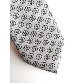 Maker V Camera Necktie - Photography Tie - Photographer Gift - Men's Exclusive
