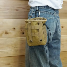 Holiday A.M. Mini Bag Smartphone Pouch with Carabiner for Men and Women, Available in 3 Colors, Size: 7.1 x 4.7 x 3.1 inches (18 x 12 x 8 cm), Drawstring Utility Pouch Military (KB235)