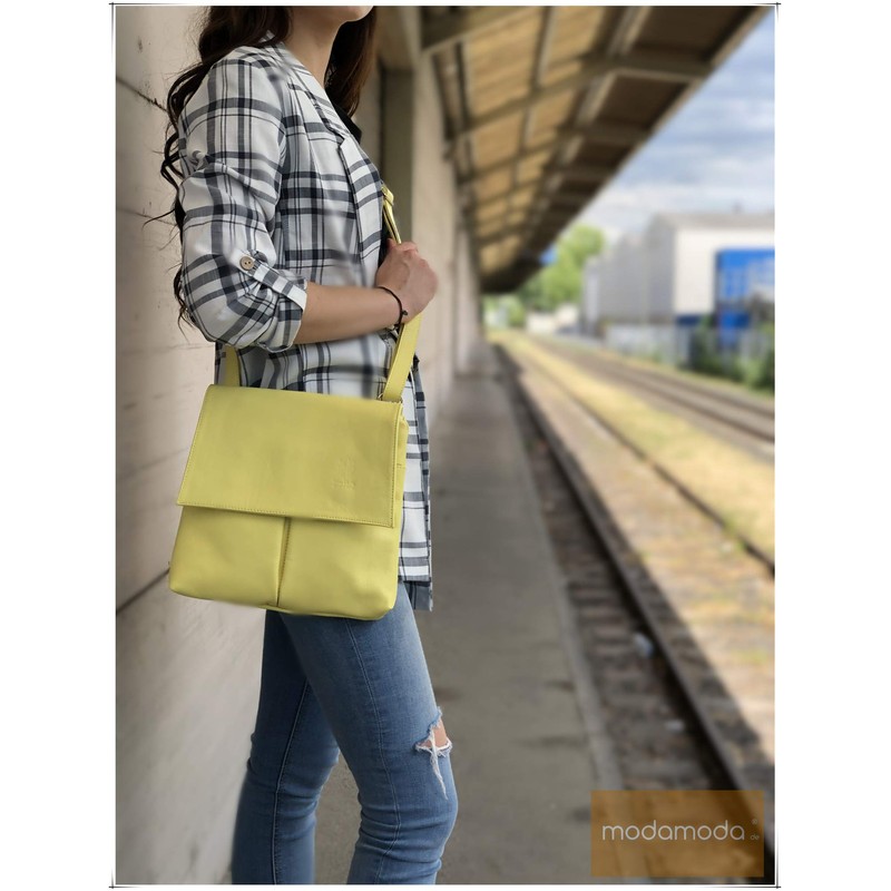 modamoda de - T63 - ital Nappa Leather Shoulder Bag