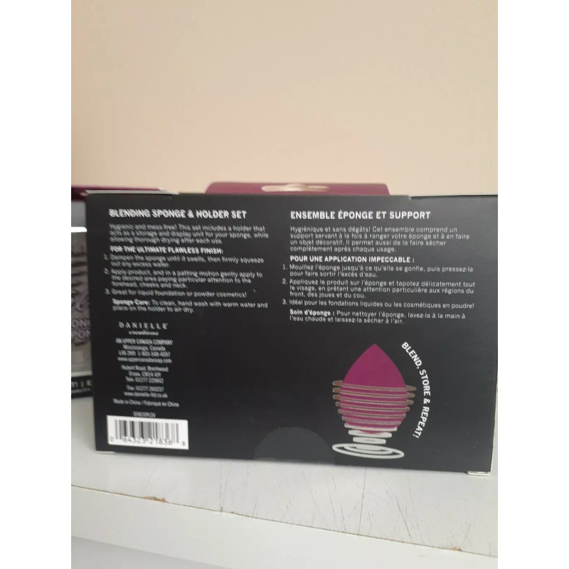 Danielle Creations Flawless Blending Sponge & Holder Set PACK OF