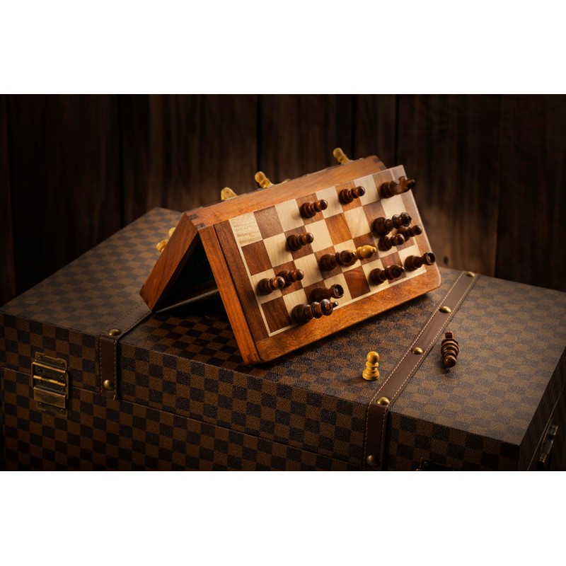 Sunrise Chess Magnetic Chess Set with 25cm Inlaid Chess Board