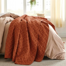 Bedsure Quilts King Size - Lightweight Bedspreads King Size with Basket Weave Pattern, Soft Quilt Bedding, Red Orange Comforter Coverlet for All Seasons (106" x 96")