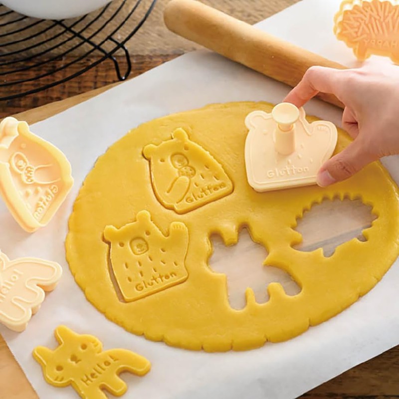 HEADS GLB-CKM1 HEADS GRATTON FAMILY Bear Cat Hedgehog Cookie Cutter