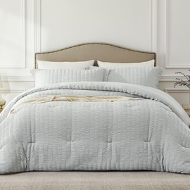 Quataly Light Grey Twin/Twin XL Comforter Set - 2 Pieces Seersucker Lightweight Bedding Comforter Sets (1 Soft Fluffy Comforter & 1 Pillowcase) - All Seasons Cozy Modern Bed Sets for Women Men