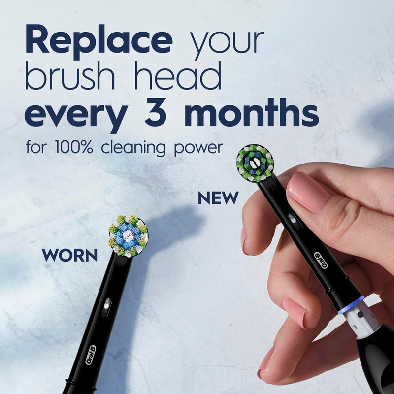Oral-B Pro 100 CrossAction, Battery Powered Toothbrush, Black, 1 Count